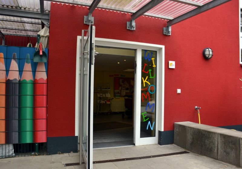 Kita Kunterbunt - Titelbild Der Eingangsbereich der Kita Kunterbunt